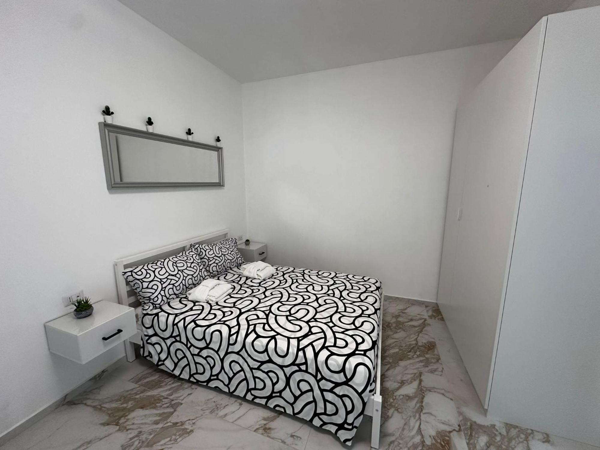Chic Flat